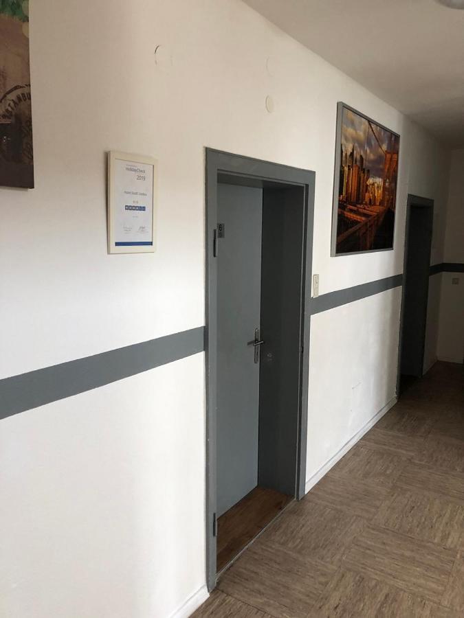 Hotel Stadt-Lindau Neu-Ulm Buitenkant foto